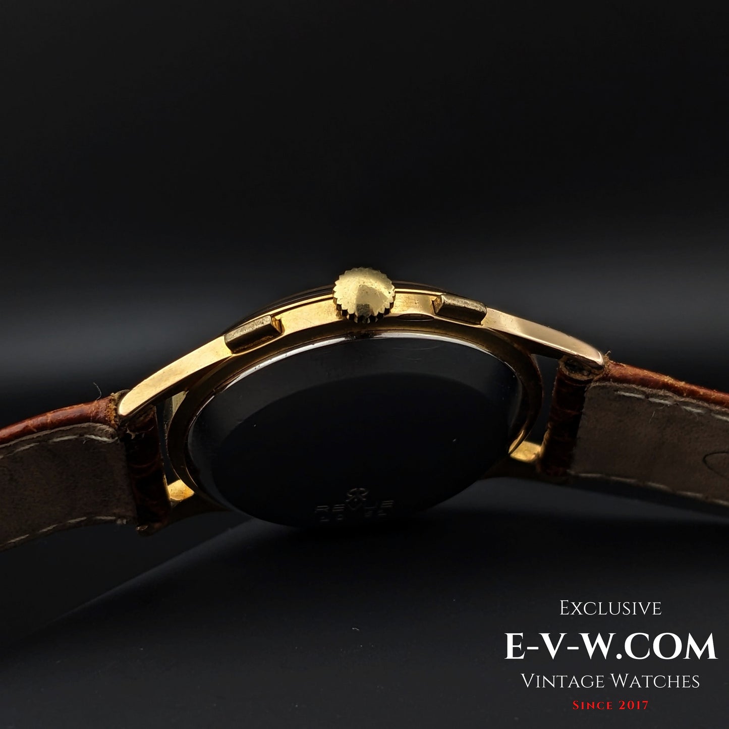 84 Years Old Vintage REVUE Chronograph / Jumbo 38mm / Cal. Valjoux 23 Vintage 1940