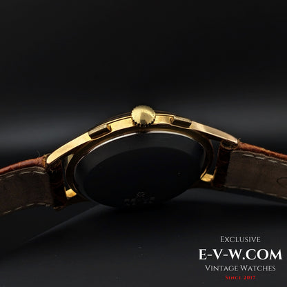 84 Years Old Vintage REVUE Chronograph / Jumbo 38mm / Cal. Valjoux 23 Vintage 1940