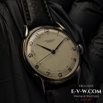 85 Years Old Vintage Universal Geneve unique spider lugs / Cal. 263 / Vintage 1940