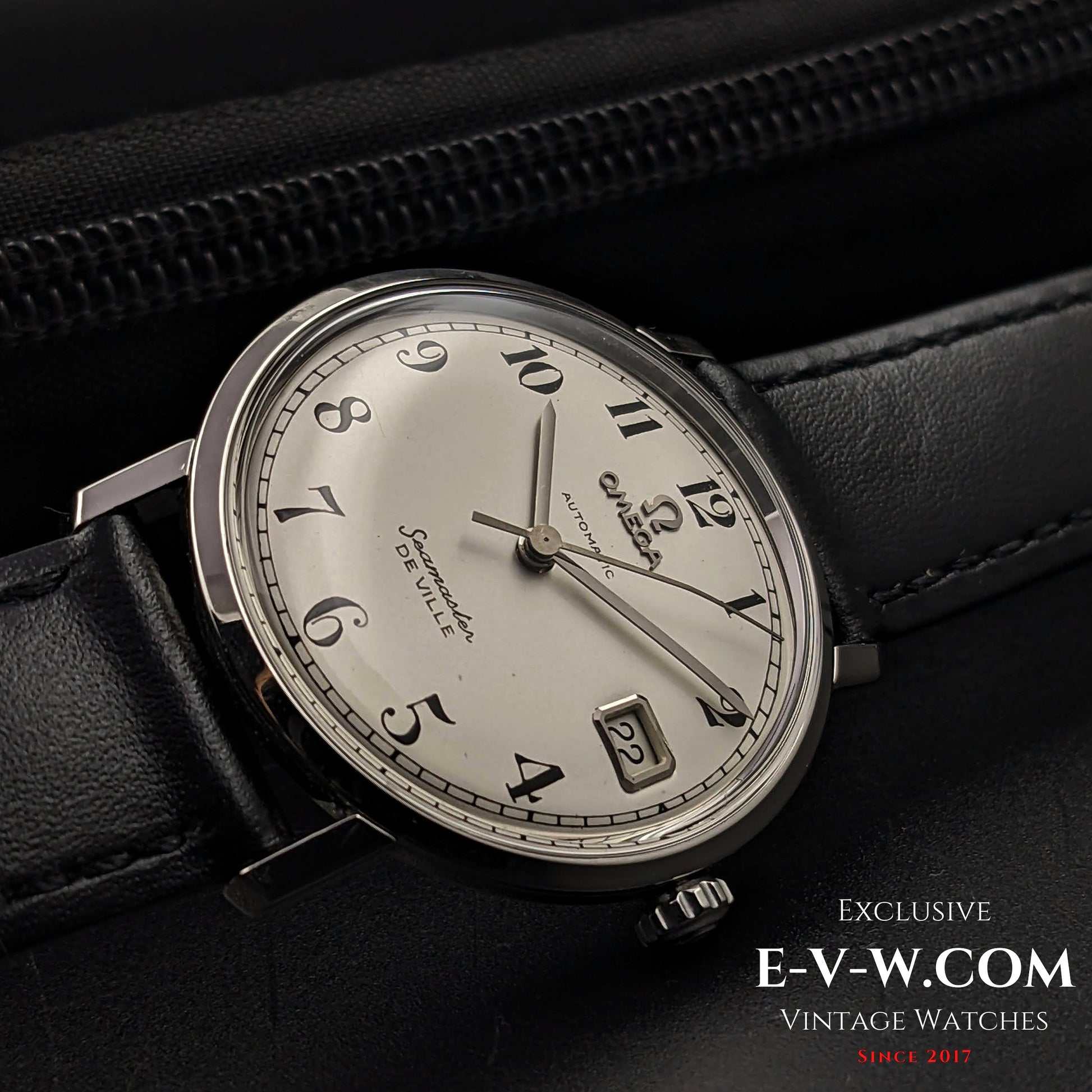 60 Years Old Vintage Omega Seamaster DEVILLE Automatic / Cal. 562 / Vintage 1963