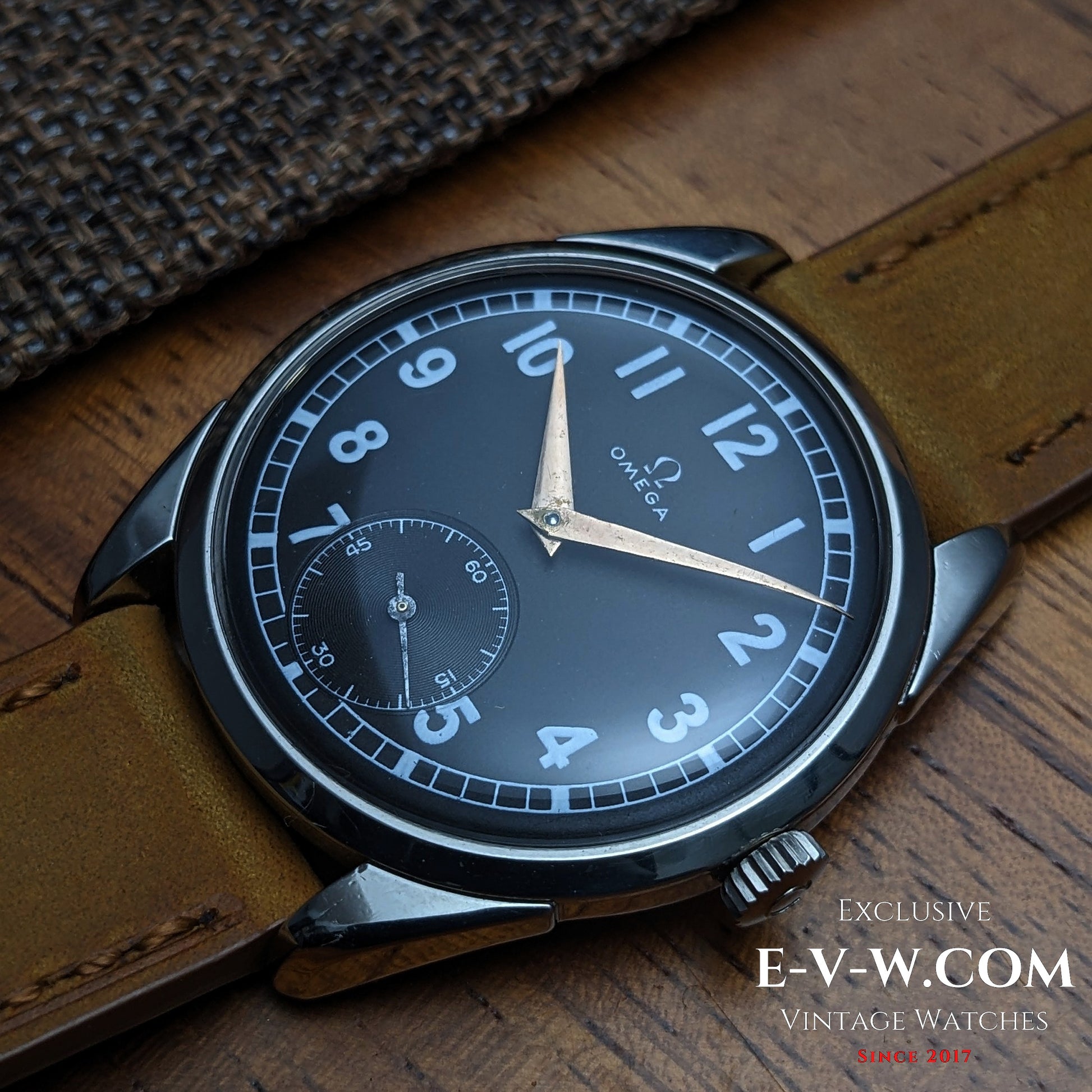 70 Years old Omega Vintage Black Dial | Ref. 2900-1 | Cal 267 (30T2) | Vintage 1956 | Serviced