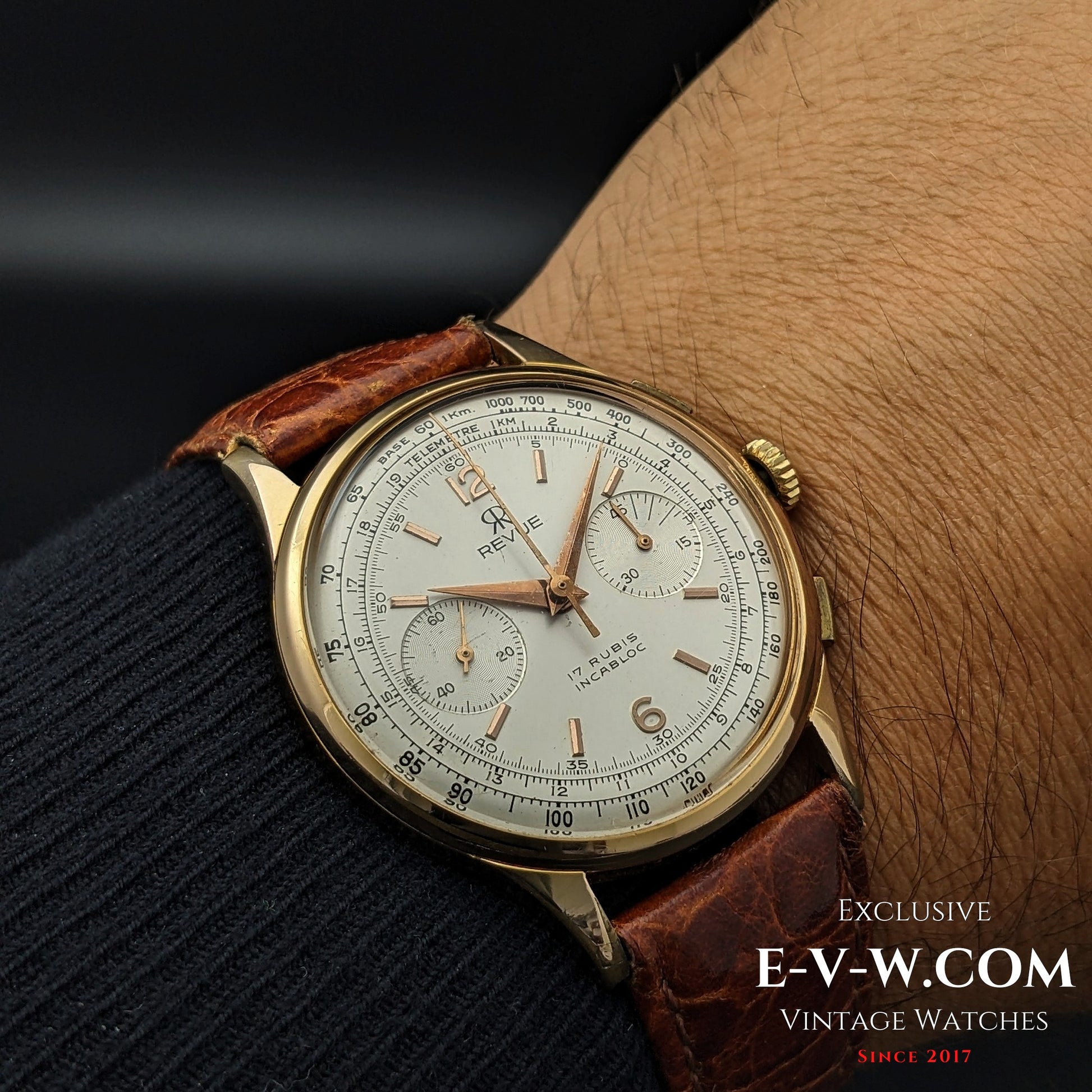 84 Years Old Vintage REVUE Chronograph / Jumbo 38mm / Cal. Valjoux 23 Vintage 1940