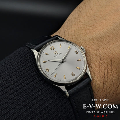 77 Years Old Vintage Omega Classic Ref. 2391-11 / Cal. 283 (30T2 family) / Vintage 1947