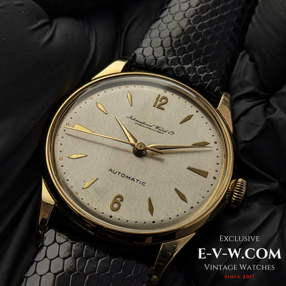 73 Years Old Vintage IWC SCHAFFHAUSEN Automatic   / Cal.852 / Vintage 1950