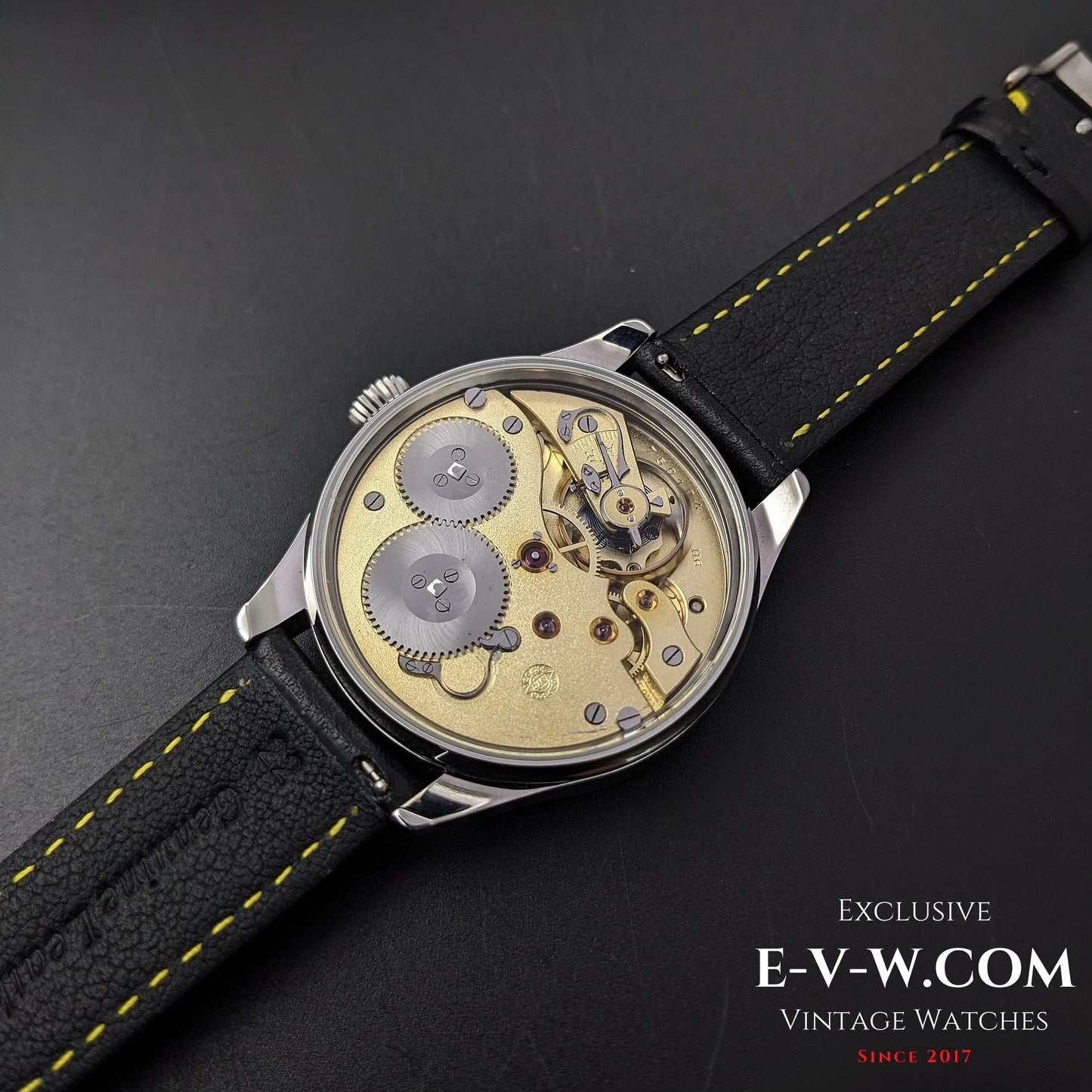 104 Antique IWC Schaffhausen Pocket Watch Movement / Cal. 52 Antique 1920