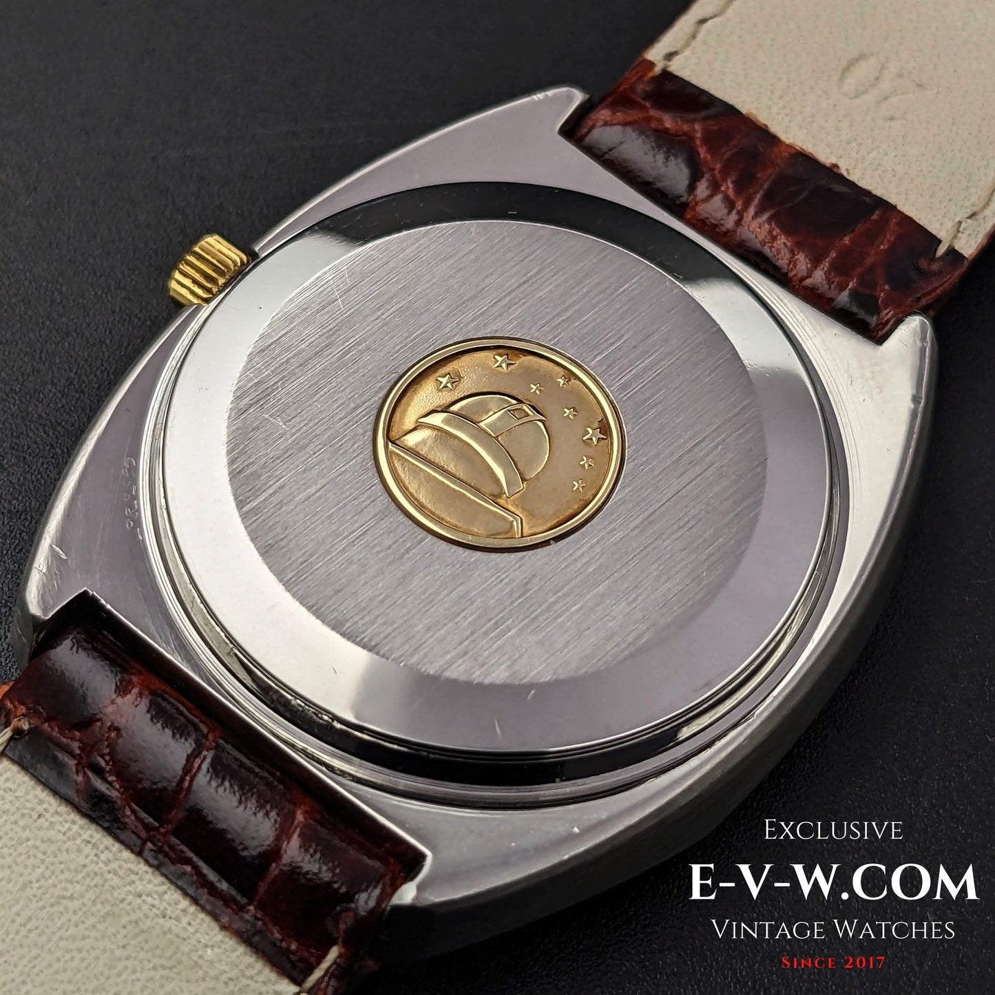 48 Years Old Vintage Omega Constellation Ref. 1980114 / Cal. 1343 / Vintage 1976