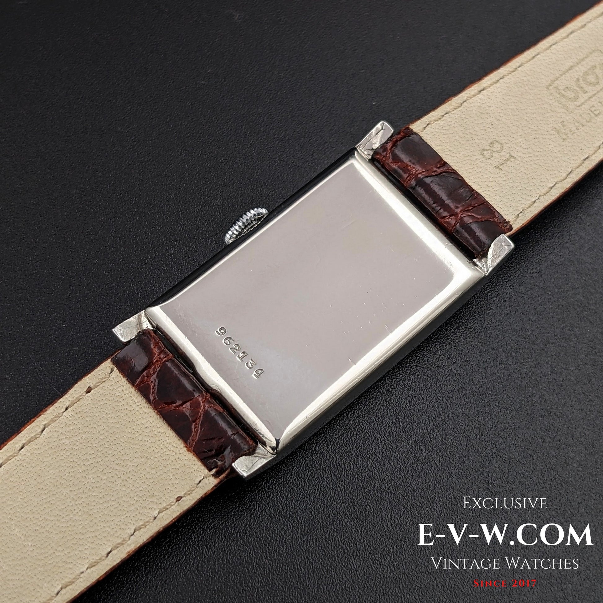 93 Years Old Antique IWC Schaffhausen Tank unique cristal Art Deco / Cal. 87 Vintage