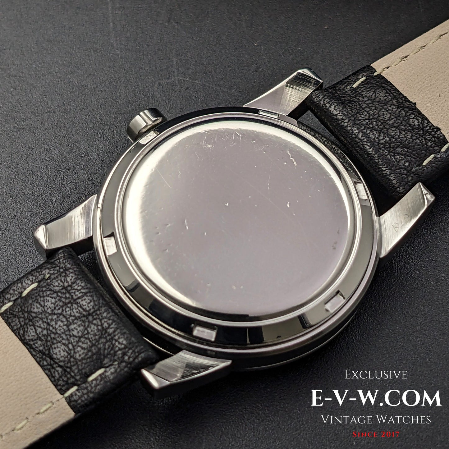 70 Years Old Vintage Omega Seamaster Bumper Automatic Ref. 2577 / Cal. 354 Vintage 1954