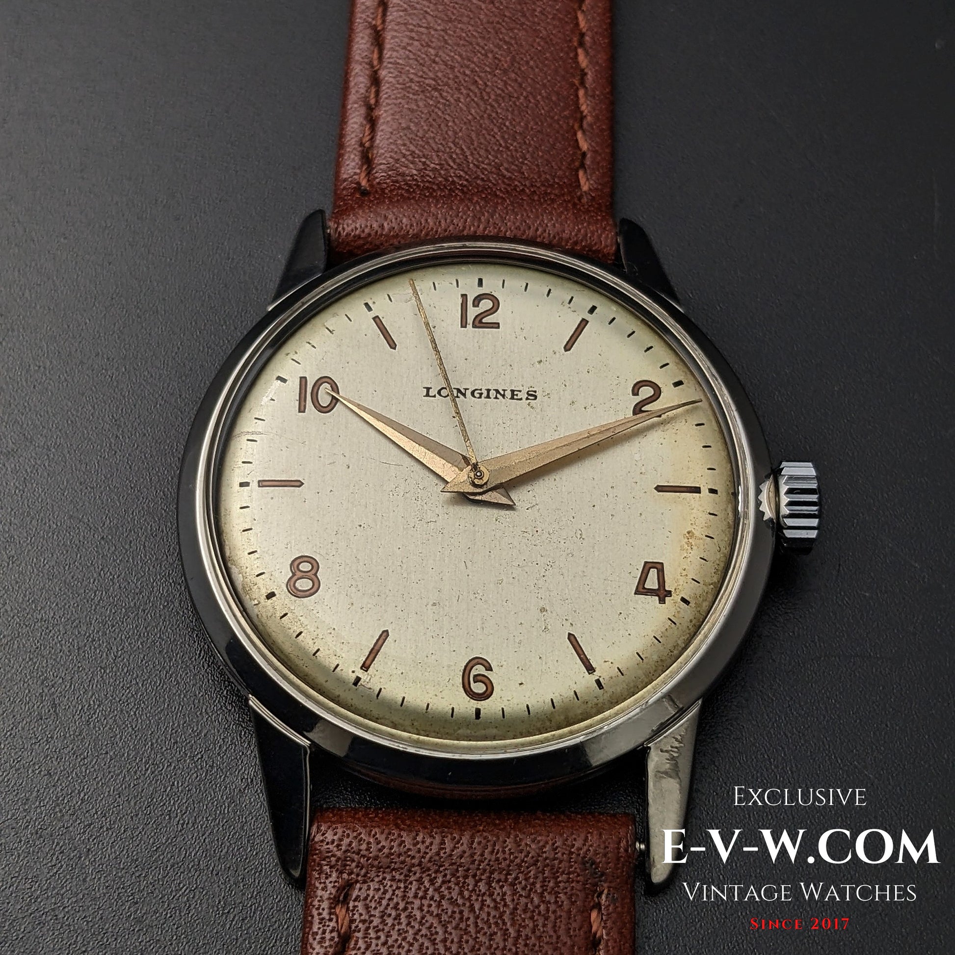 81 Years Old Vintage Longines Classic WWII / Ref. 7222-1 / Cal. 27M / Vintage 1944
