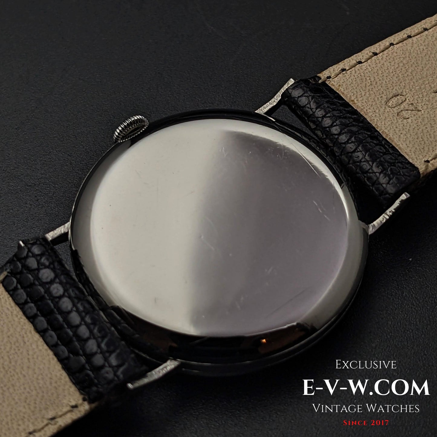 84 Years Old Vintage IWC SCHAFFHAUSEN / Cal. 83 / Vintage 1939