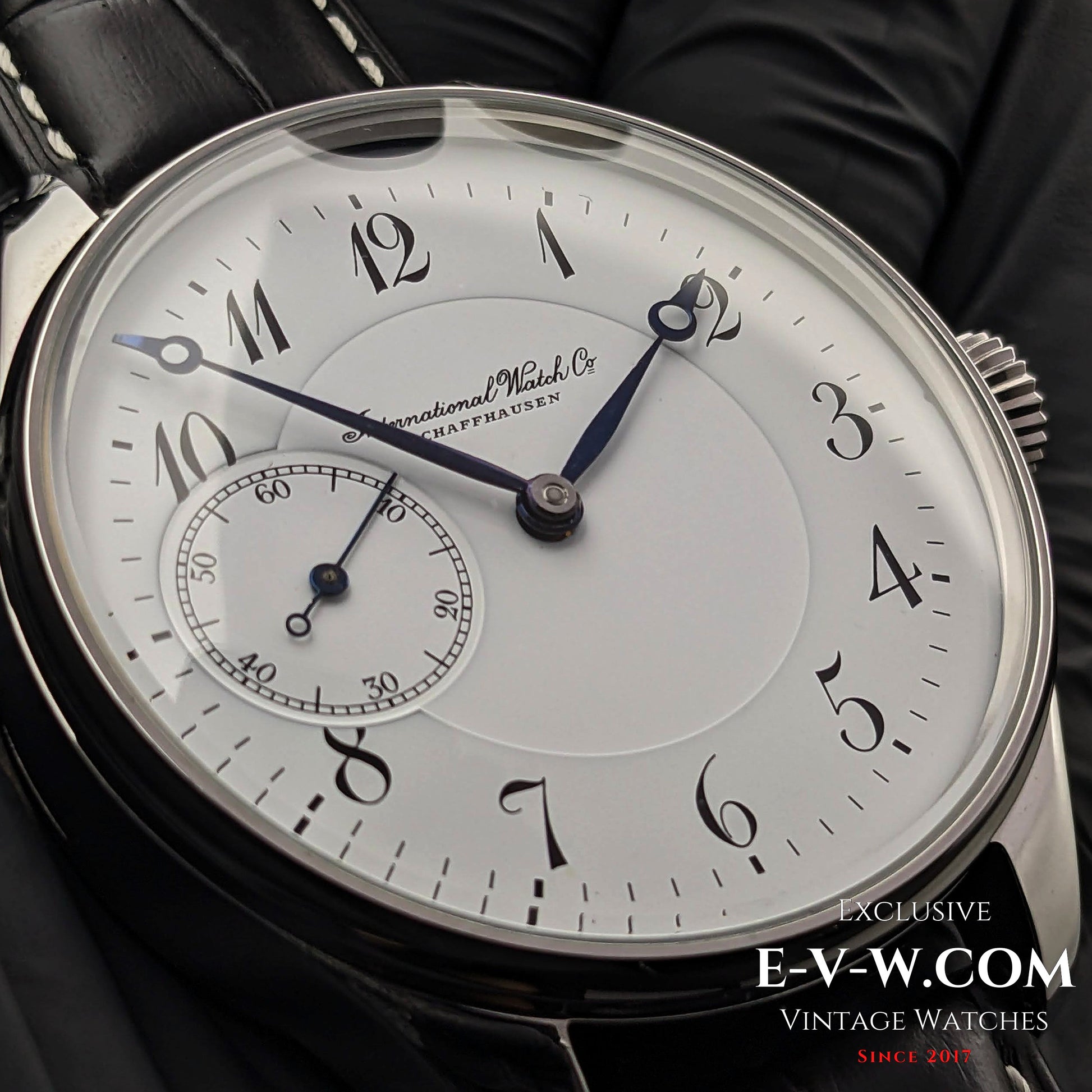 106 Years Old Antique IWC Schaffhausen Pocket Watch Movement / Cal. 52 / Antique 1918