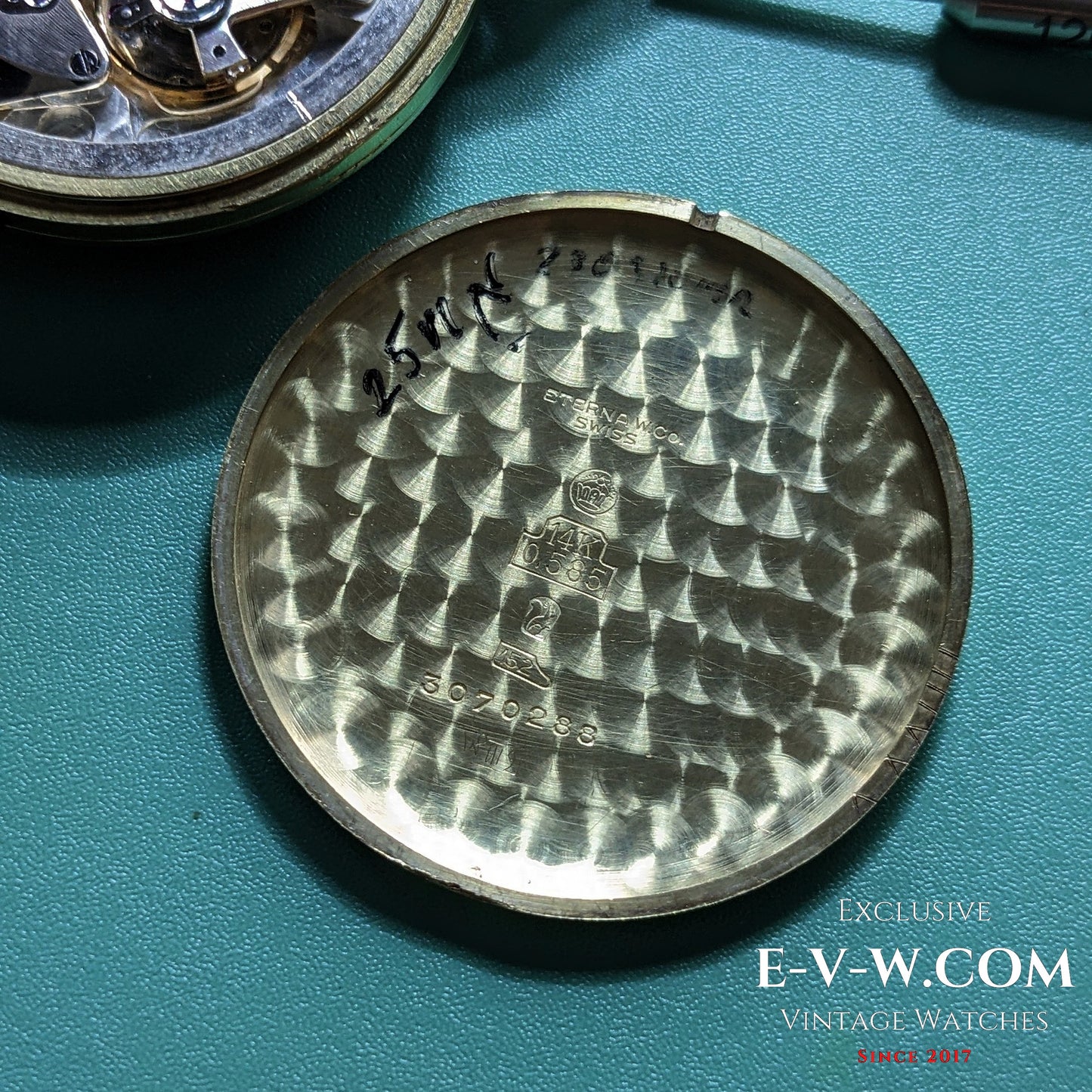 84 Years Old Vintage Eterna 14ct Gold / WWII / Cal. 1020 / Vintage 1941 / Serviced