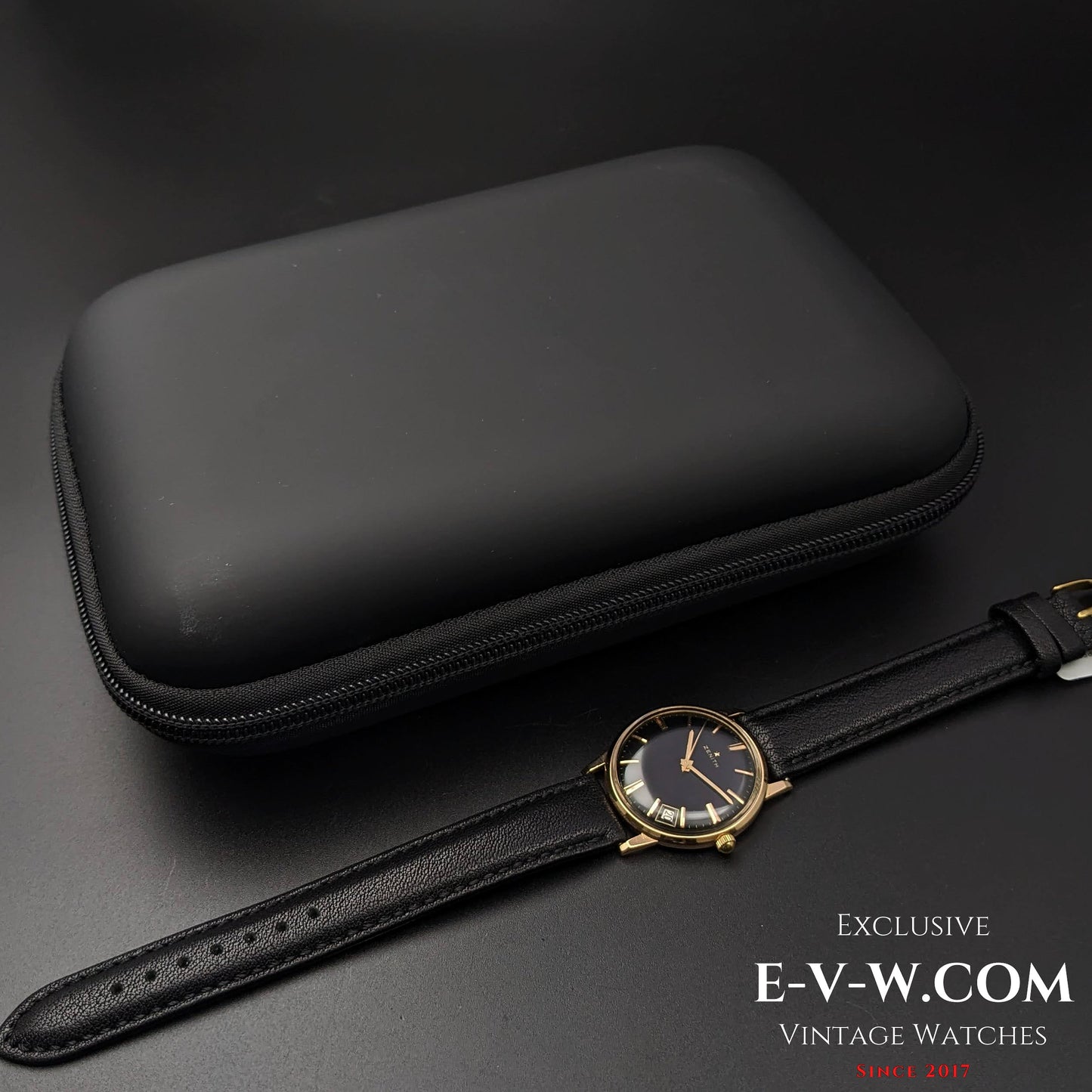 Zenith 18K Gold / Black Dial  /  Cal.2532 SC  / Vintage 1964