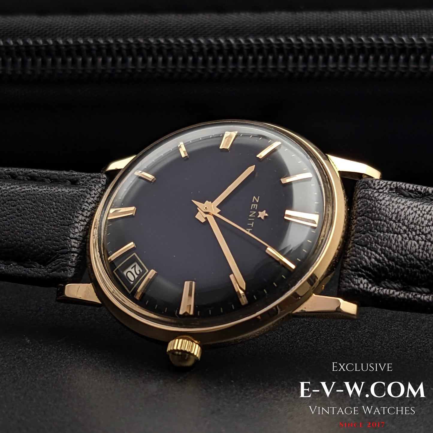 Zenith 18K Gold / Black Dial  /  Cal.2532 SC  / Vintage 1964