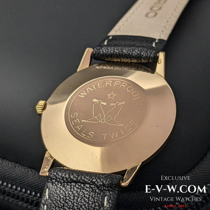 Zenith 18K Gold / Black Dial  /  Cal.2532 SC  / Vintage 1964