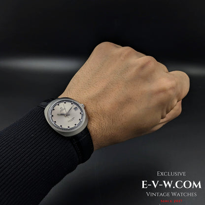 Omega Automatic Seamaster Cosmic / Ref. 166.026  /cal. 565  / Vintage 1960s