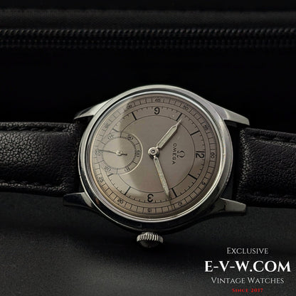 Omega 30T2 PC Sector Dial Calatrava /  Ref 2400 / WWII Vintage 1944