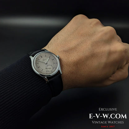 Omega 30T2 PC Sector Dial Calatrava /  Ref 2400 / WWII Vintage 1944