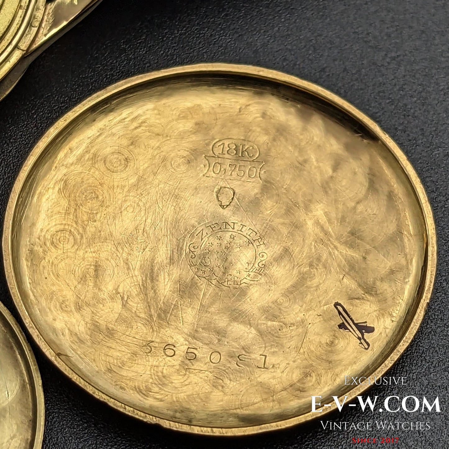 Rare Zenith Officer 18k Gold / Cal. 124 / Vintage 1938