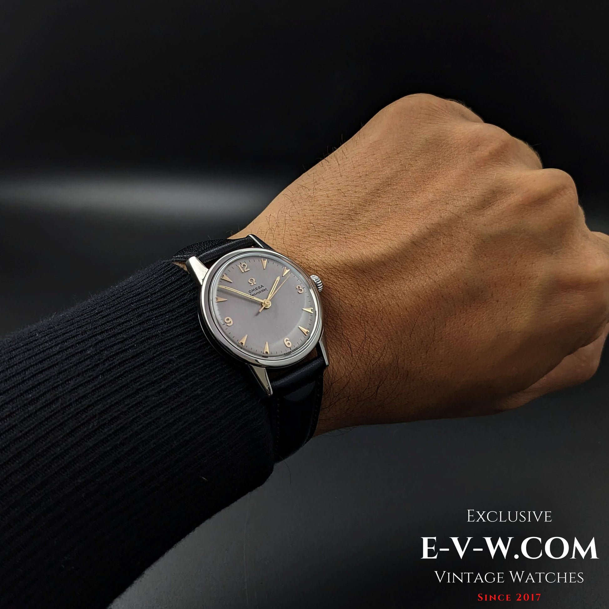 Omega Seamaster Brushed silver dial / cal 285 (30T2 family) / Vintage 1963 / Ref 14390-61