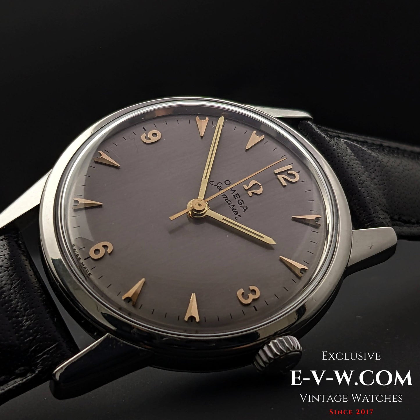 Omega Seamaster Brushed silver dial / cal 285 (30T2 family) / Vintage 1963 / Ref 14390-61