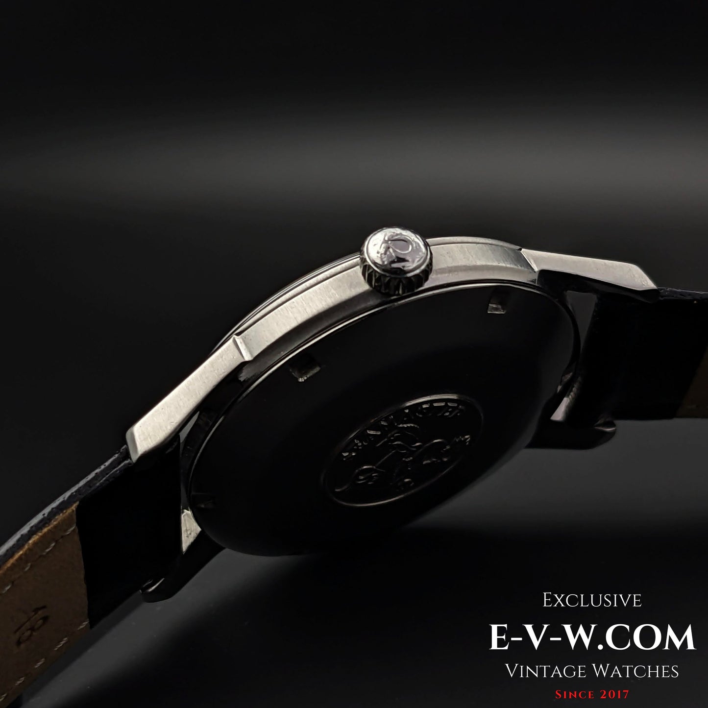 Omega Seamaster, gebürstetes silbernes Zifferblatt / Kaliber 285 (30T2-Familie) / Vintage 1963