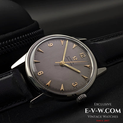 Omega Seamaster, gebürstetes silbernes Zifferblatt / Kaliber 285 (30T2-Familie) / Vintage 1963