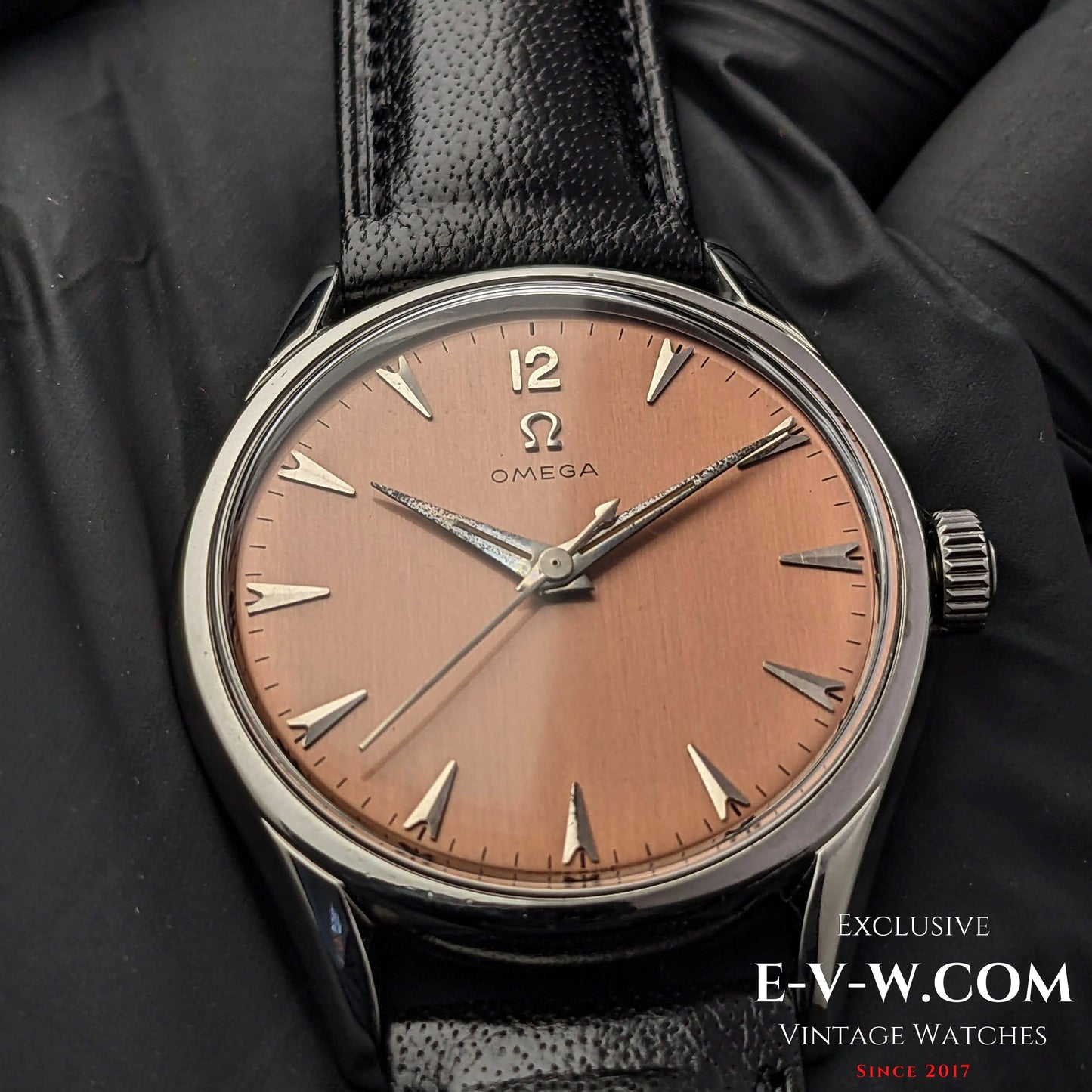 Vintage Omega Pink Brushed “Salmon” Dial / cal. 283 (30T2) / Vintage 1952