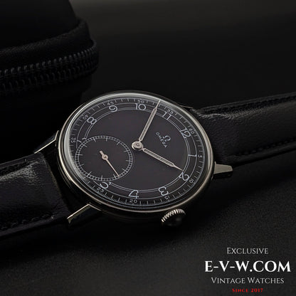 80 years old Omega 30T2 PC / Sector Dial /  Ref 2318/8 / WWII Vintage 1943