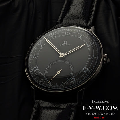 80 years old Omega 30T2 PC / Sector Dial /  Ref 2318/8 / WWII Vintage 1943