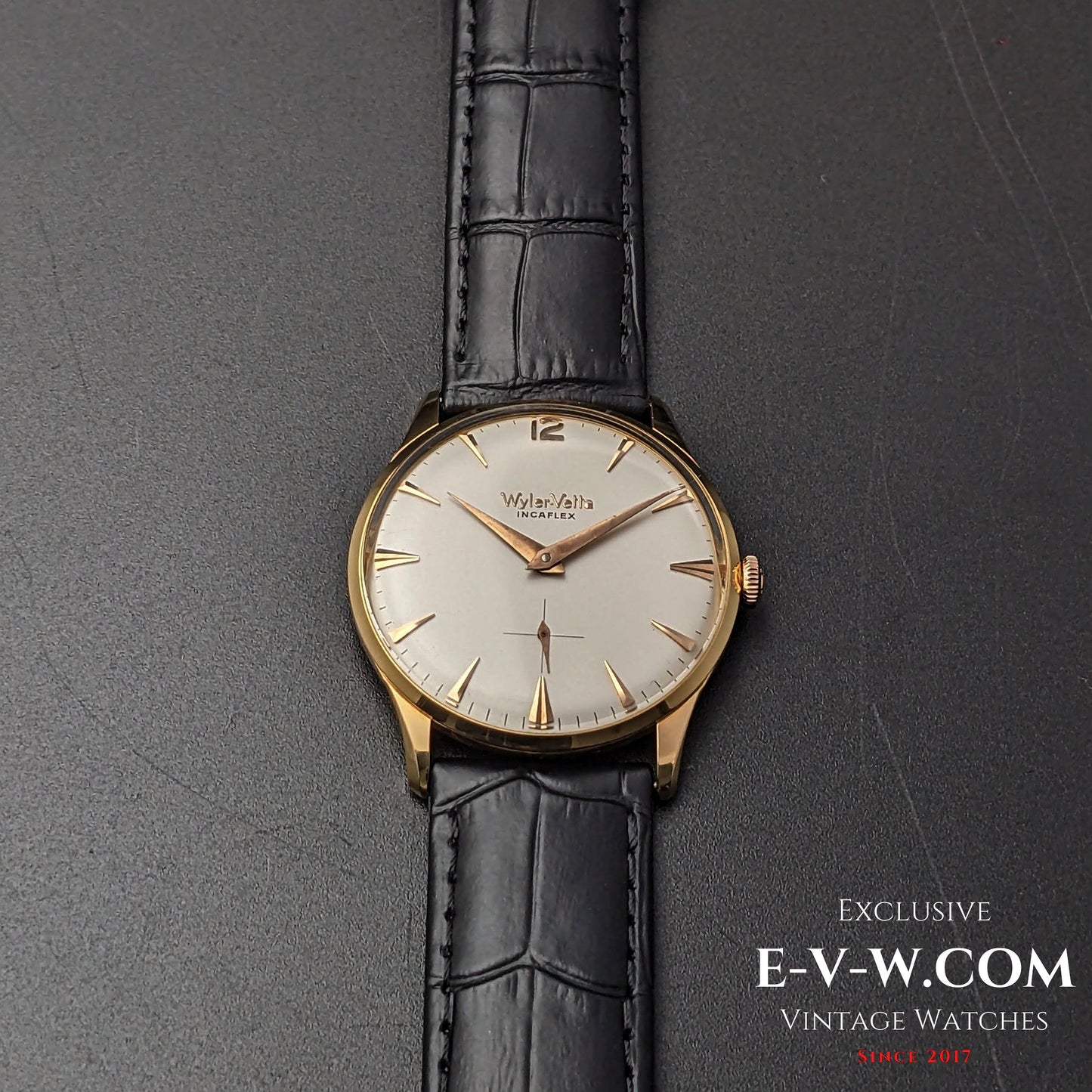 Wyler Vetta Rare Incaflex 18K Solid Gold / Cal 32 / Vintage 1960s