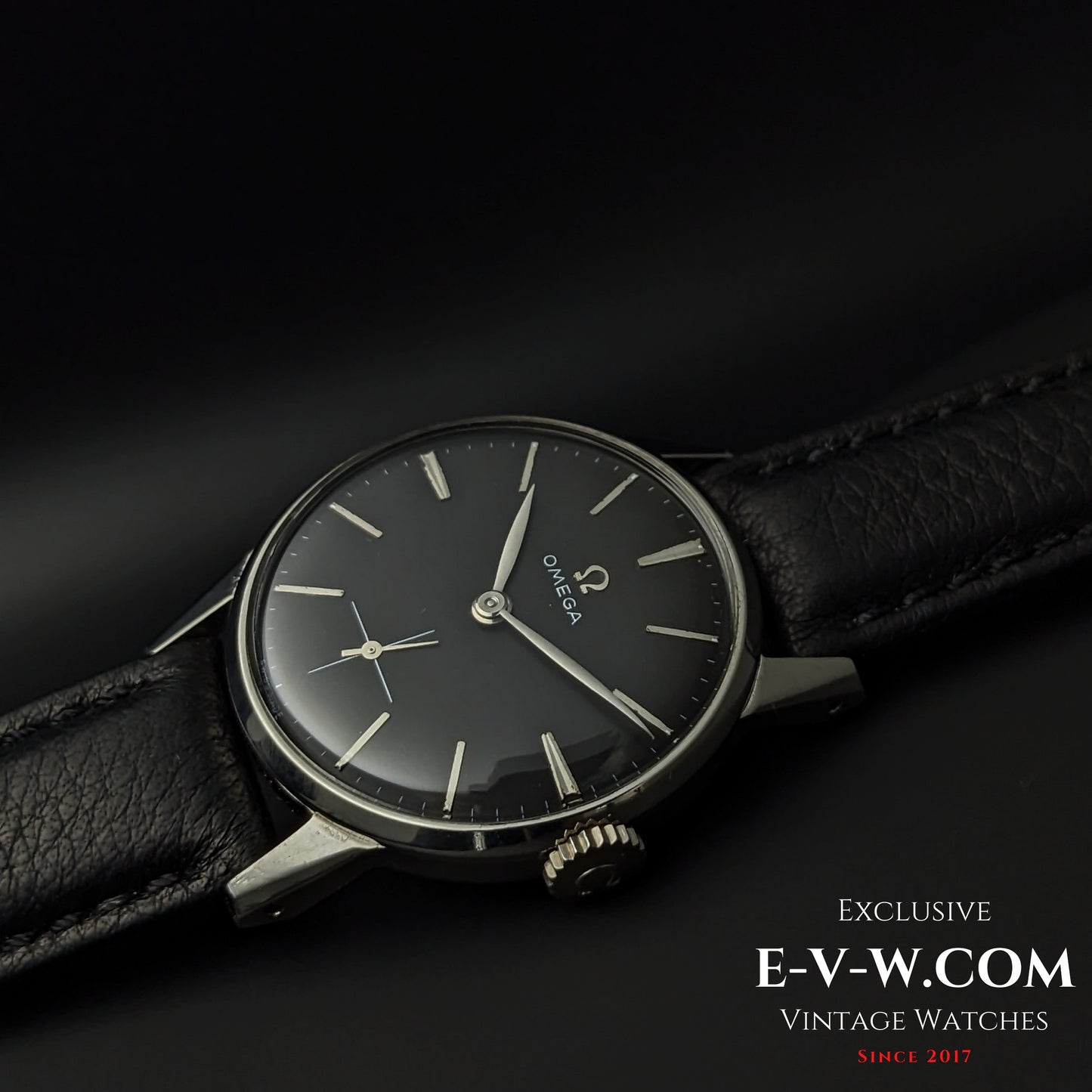 78 Years Old Vintage Omega Classic / Ref. 2495 / Cal. 30T2PC / Vintage 1947