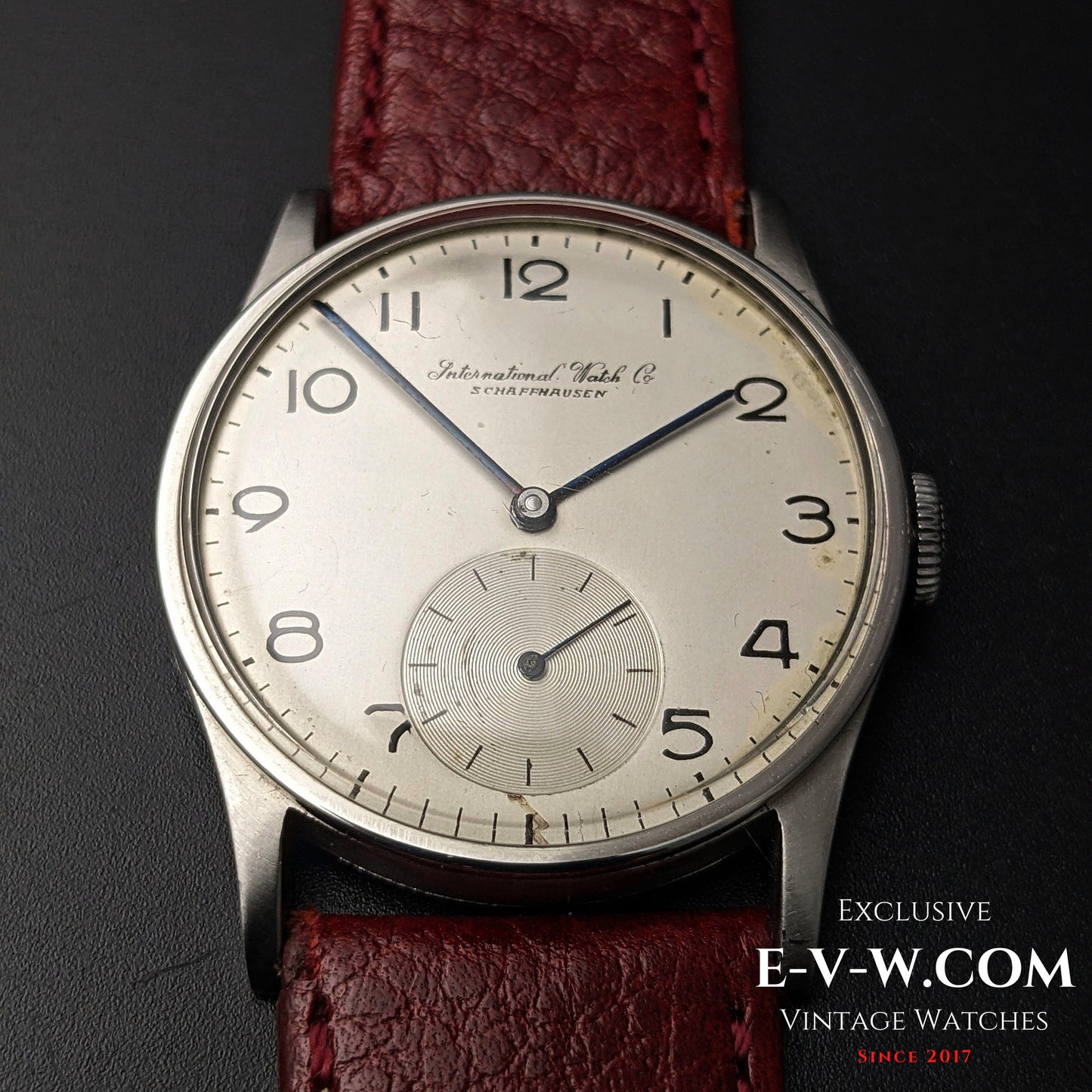 87 Years Old Vintage IWC Schaffhausen Early civilian dress watch | Cal. 83 | Vintage 1938 / Serviced