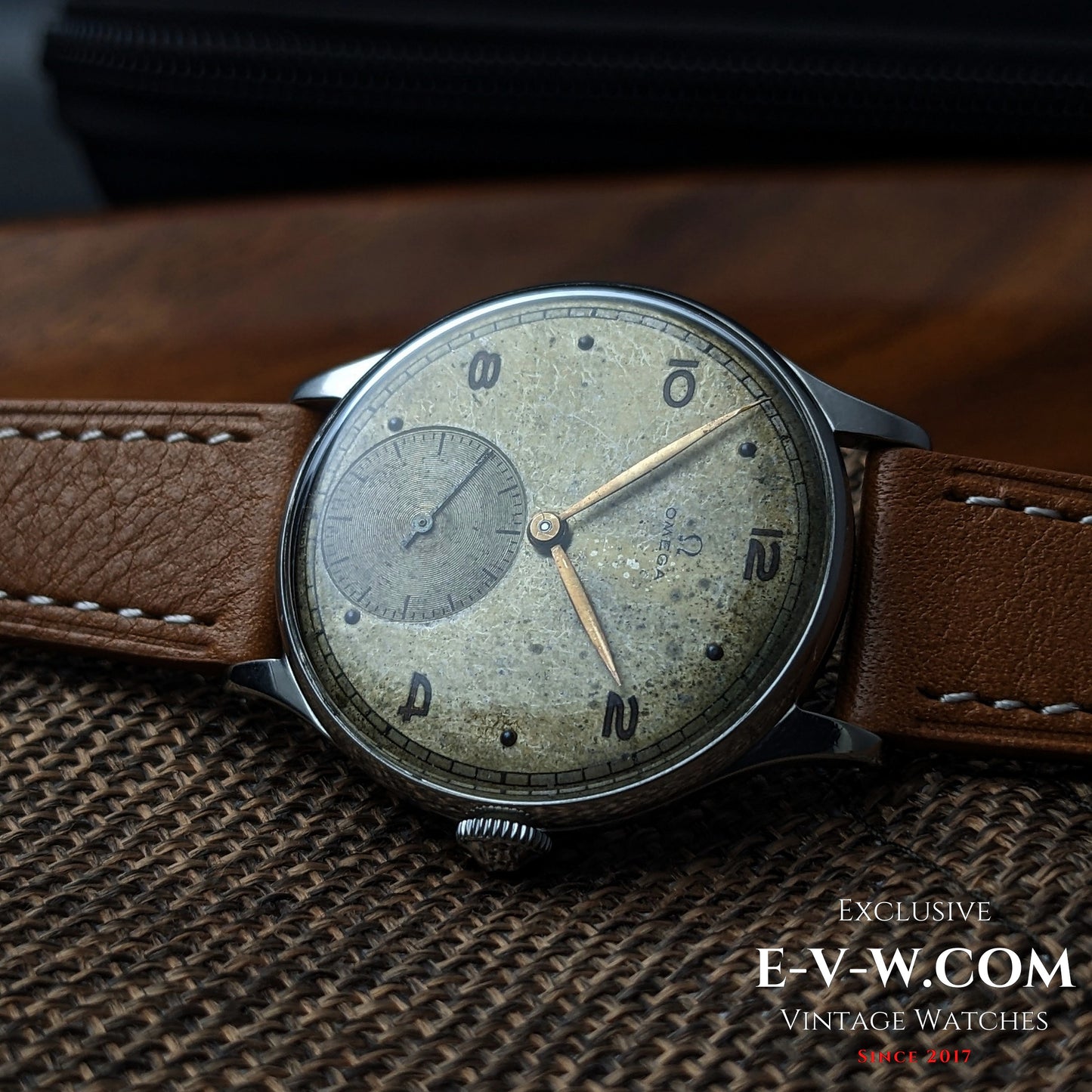 81 years old Omega — Wartime WWII Civil  — Ref. 2317/14 — Cal. 30T2 PC — Vintage 1944 — Serviced