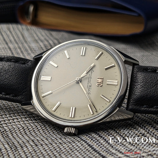 56 years old — IWC Schaffhausen - R 810 — Cal.89 — Vintage 1969 — Serviced