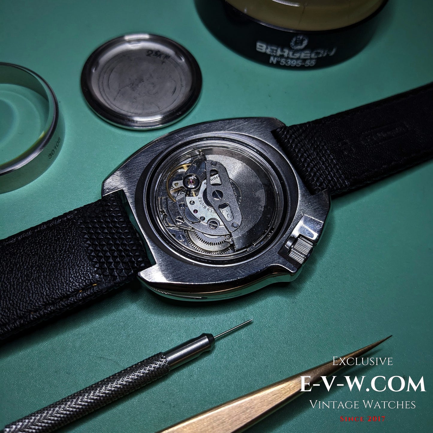 55 Years Old Vintage SEIKO Diver Capitan Willard Automatic Ref. 6105-8110 / Cal. 6105B / Vintage 1970s / Serviced