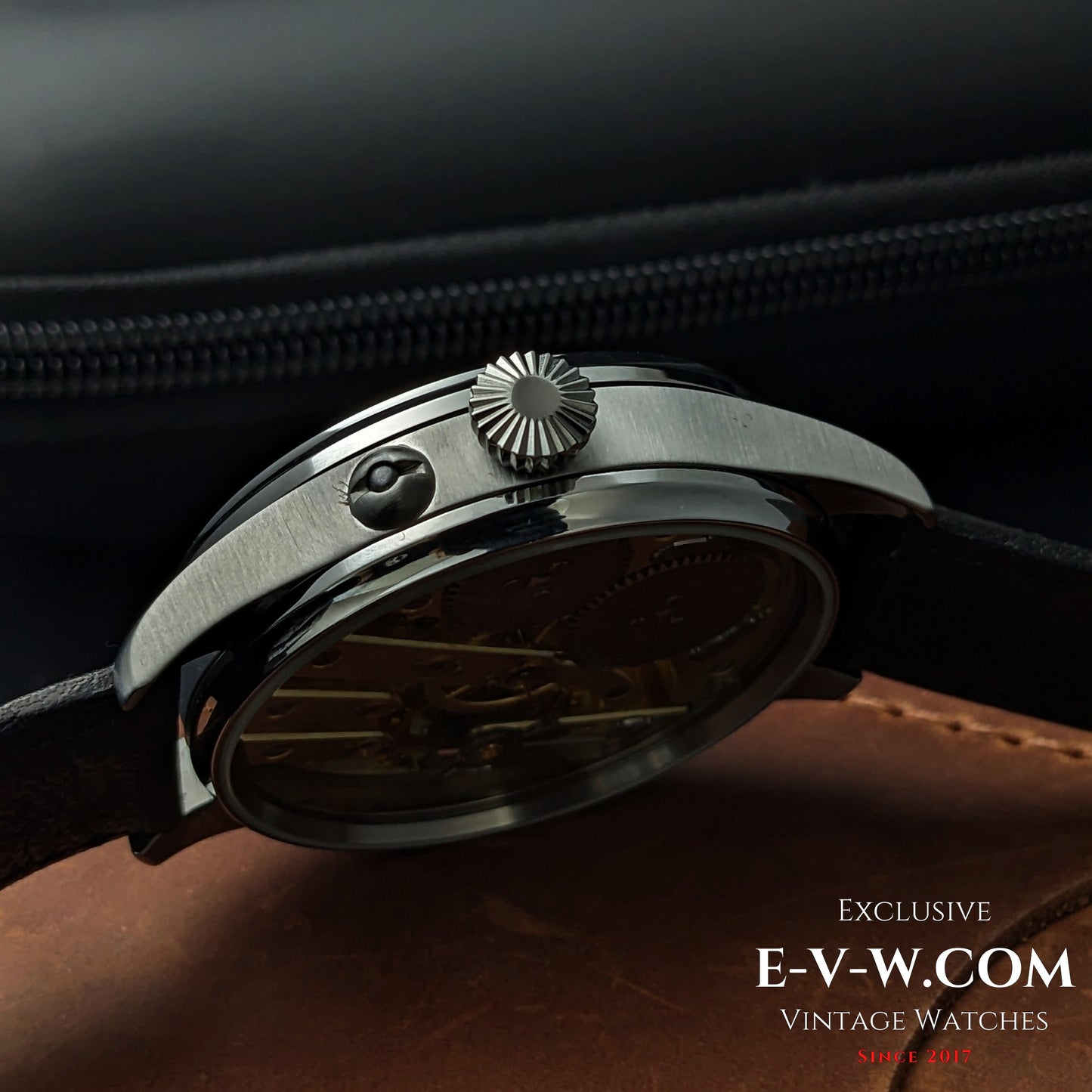 108 years old IWC Shaffhausen pocket-watch movement cal 66 / Antique 1917 / Serviced