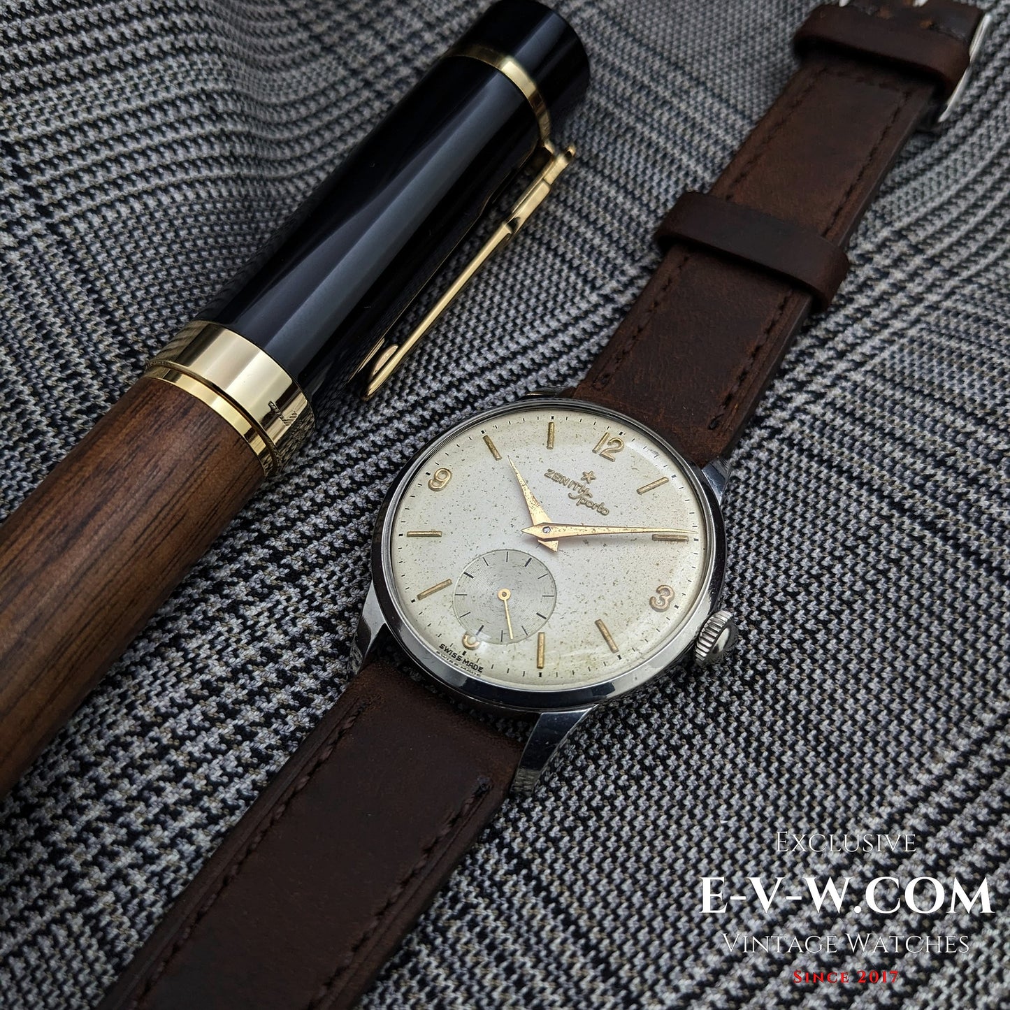 RARE 1950s Zenith Sporto | Cal. 40 | Rare Patented Transparent Dust Cover| Serviced