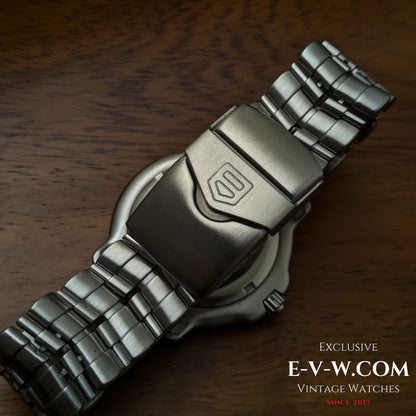 1990s TAG Heuer Profesionall 200 METERS / 6000 Series Watch | Ref. WH1115-K1