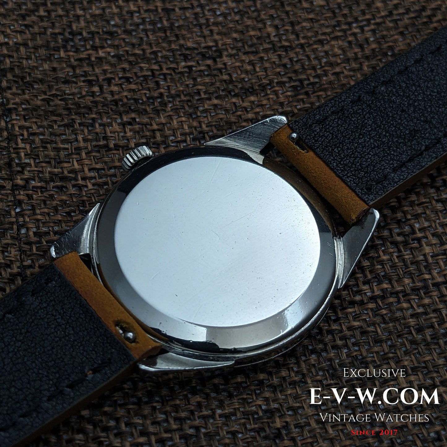 70 Years old Omega Vintage Black Dial | Ref. 2900-1 | Cal 267 (30T2) | Vintage 1956 | Serviced