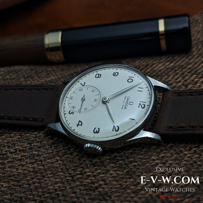 82 Years old / Wartime Era | Omega Vintage Small Seconds | Ref. 2390 | Cal 30T2 | Vintage 1944 | Serviced