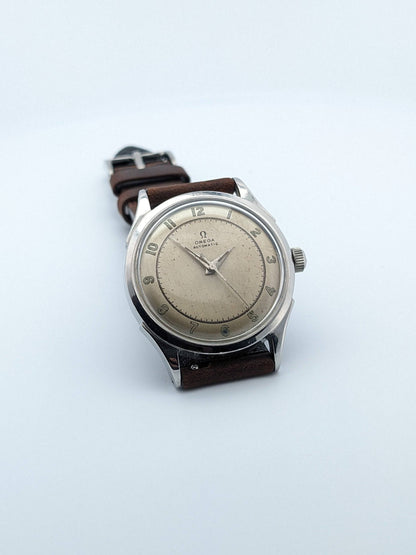 Machen Sie ein Angebot, um dieses Stück vor der offiziellen Veröffentlichung zu erwerben / Omega Automatic Bumper 1940er Jahre 