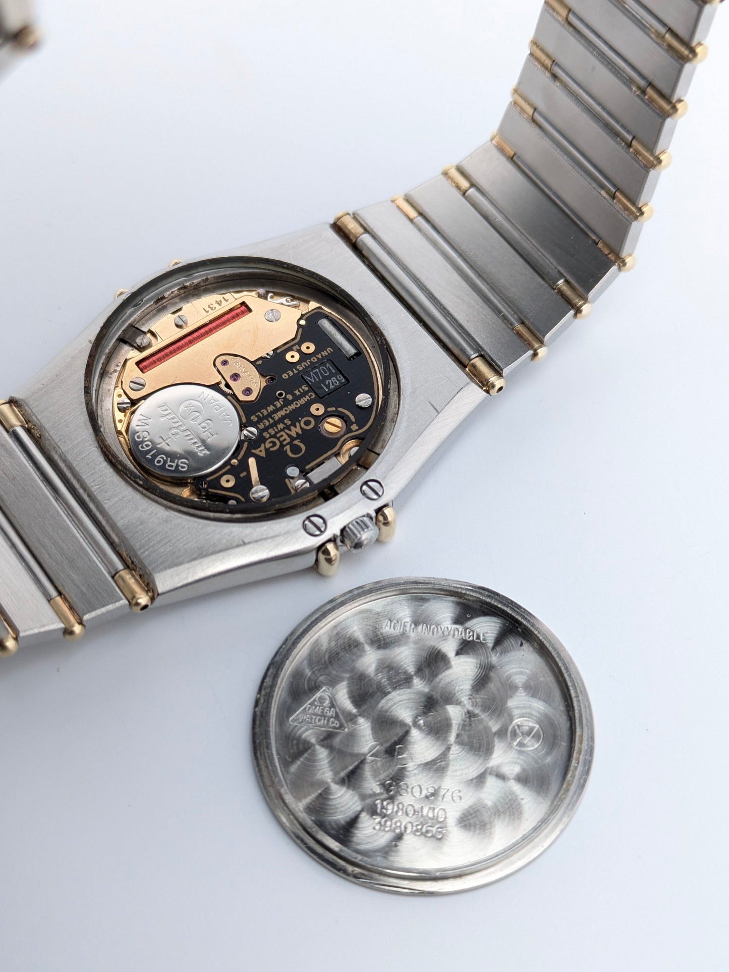 Machen Sie ein Angebot, um dieses Stück vor der offiziellen Veröffentlichung zu kaufen / Omega Constellation Chronometer aus dem Jahr 1982 