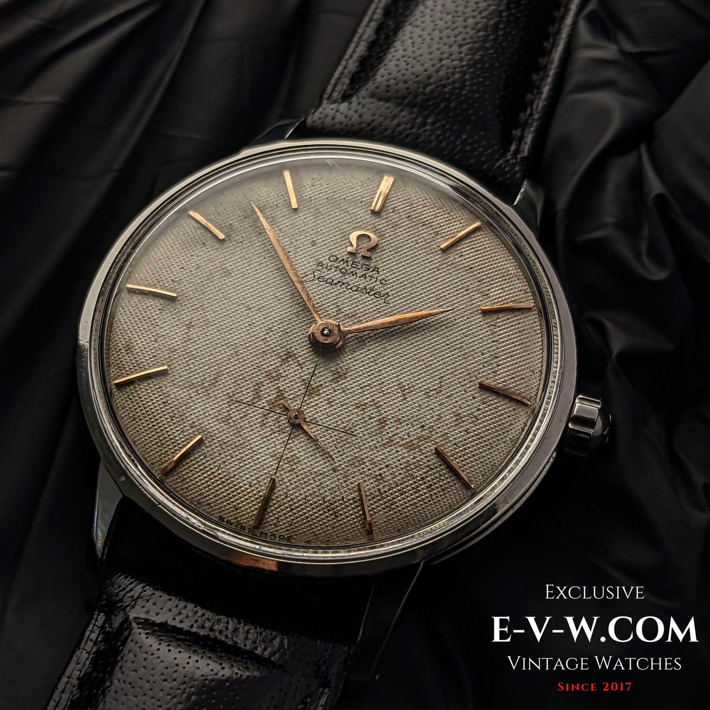 69 years old Omega Seamaster Automatic Bumper / Vintage 1954 / Ref 2807-1 / cal.332 /  Vintage Honeycomb Dial