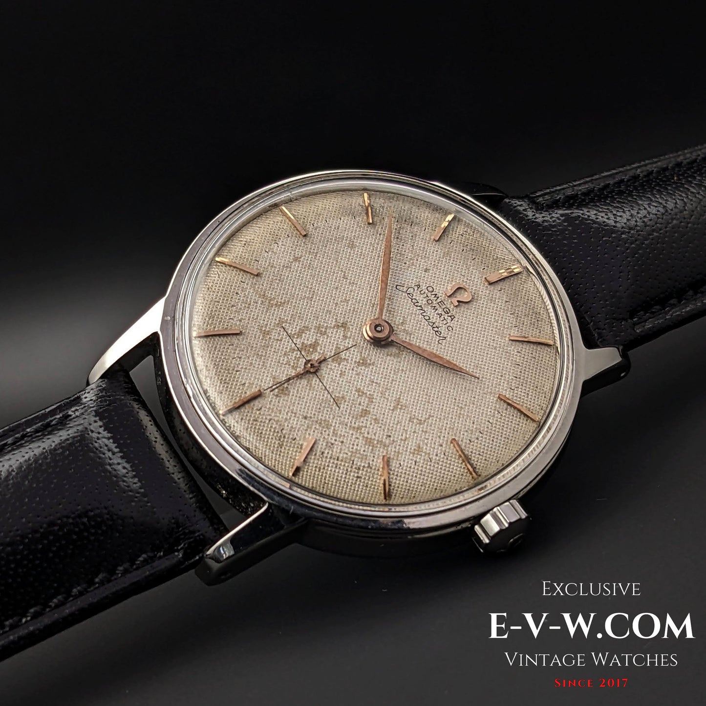 69 years old Omega Seamaster Automatic Bumper / Vintage 1954 / Ref 2807-1 / cal.332 /  Vintage Honeycomb Dial