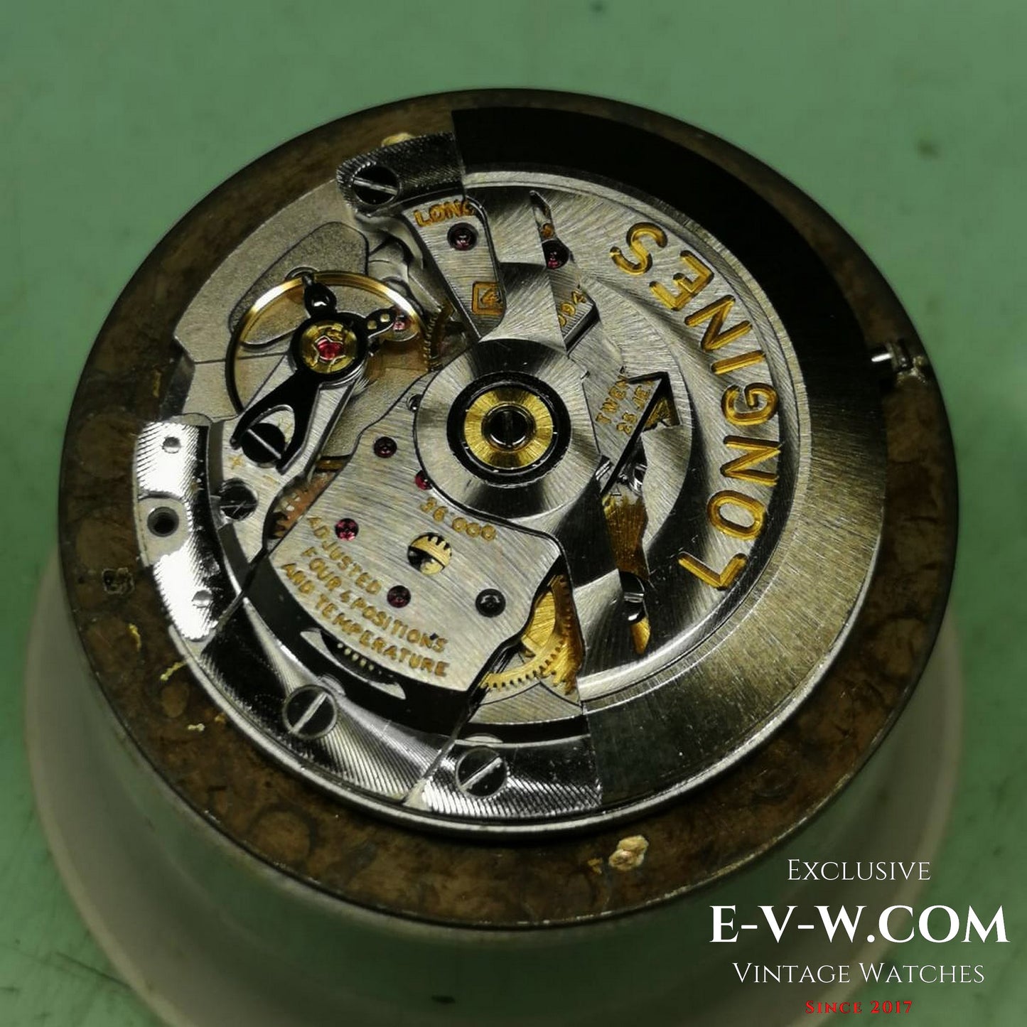 Longines Very Rare ULTRA-CHRONE Automatic with Kif-Ultraflex anti-shock / 38mm Jumbo Vitnage 1970