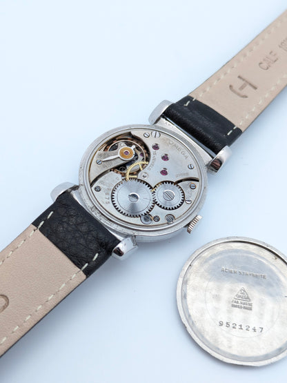 Machen Sie ein Angebot, um dieses Stück vor der offiziellen Veröffentlichung zu kaufen / Omega Scarab – Antik 1935 