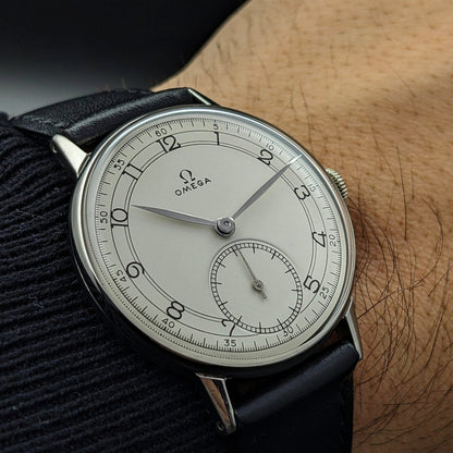 Omega Sector Dial / Ref 2318/7 / Cal 30T2 PC