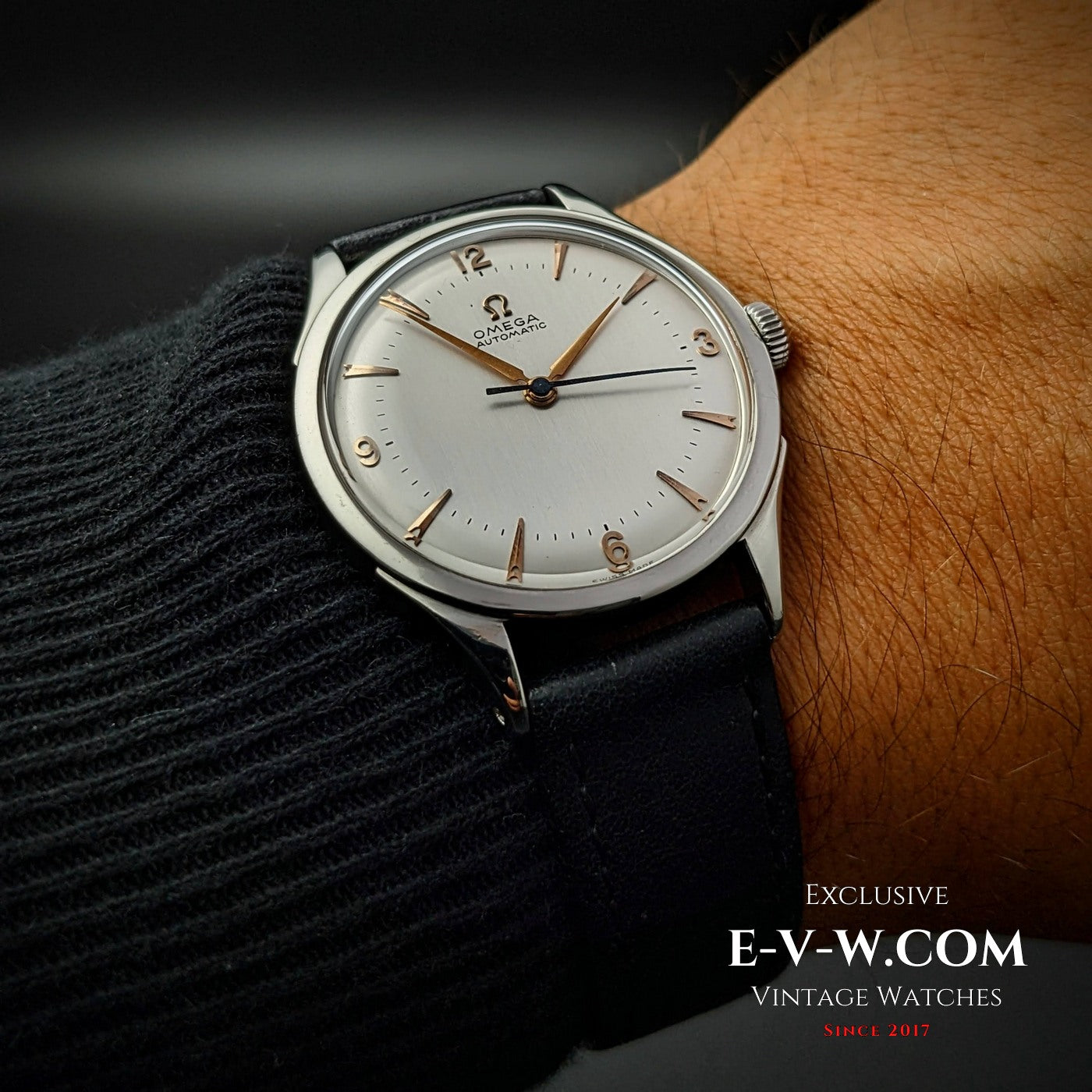 Very Rare frist bumper caliber Omega Automatic 28.10RA PC / Ref 2421 4 / Fancy lugs / Vintage 1944 / Fully Serviced