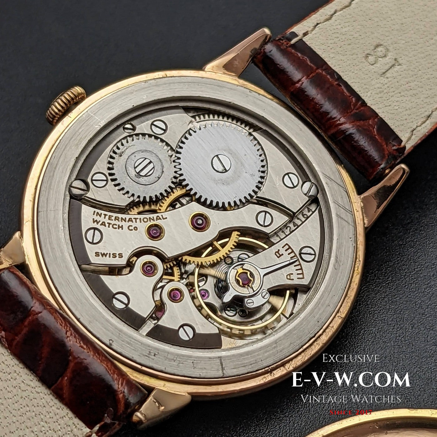 Unique IWC Schaffhausen18K Pink Gold / Cal.88 / Vintage 1946 / Fully Serviced